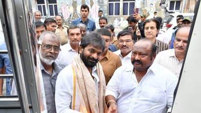 సెట్విన్ ఆధ్వర్యంలో ఎలక్ట్రిక్ బస్సులు ప్రవేశపెడతాం.. : మంత్రి వీ. శ్రీనివాస్ గౌడ్