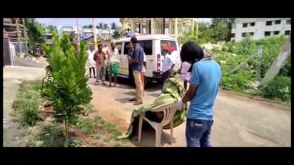 மாடியில் இருந்து தவறி விழுந்த பெயிண்டர்; காப்பாற்ற யாரும் முன் வராததால் பலியான சோகம்