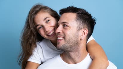 ಸಂಗಾತಿ ಹೀಗೆ ಮಾಡ್ತಿದ್ರೆ ಅವ್ರು ನಿಮ್ಮನ್ನ ಲವ್ ಮಾಡ್ತಿಲ್ಲ, ಯೂಸ್‌ ಮಾಡ್ತಿದ್ದಾರೆ ಅನ್ನೋದನ್ನ ತಿಳ್ಕೊಳಿ! 