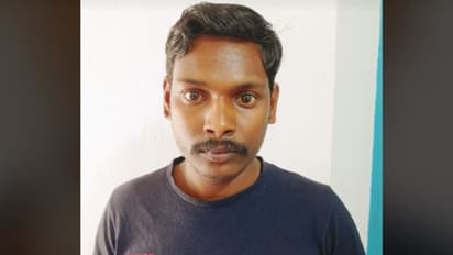 യുവതിക്കും അമ്മയ്ക്കും നഗ്ന ദൃശ്യം അയച്ചു; മൊബൈൽ പരിശോധിച്ച പൊലീസ് ഞെട്ടി, നഴ്സറി അധ്യാപകൻ അറസ്റ്റിൽ