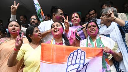 ഒറ്റയ്ക്ക് ഭരിക്കാൻ കോൺഗ്രസ്, എംഎൽഎമാരെ 17 ഹെലികോപ്റ്ററുകളിലായി ബെംഗളൂരുവിലെത്തിക്കും