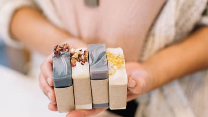 ಇವು 'ಒಲವಿನ ಉಡುಗೊರೆ' ಅಲ್ಲ: ಮನೆಗೆ ತಂದರೆ ಅಮಂಗಳಕರ..!