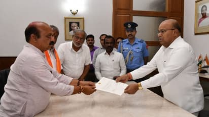 Karnataka Election Result 2023 ಹೀನಾಯ ಸೋಲಿನ ಮುಖಭಂಗ, ಸಿಎಂ ಸ್ಥಾನಕ್ಕೆ ಬೊಮ್ಮಾಯಿ ರಾಜೀನಾಮೆ!