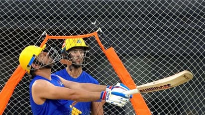 മോഖ കരതൊട്ടു; ചെന്നൈ-കൊല്‍ക്കത്ത മത്സരം മഴ കവരുമോ? ധോണി ആരാധകര്‍ ആശങ്കയില്‍