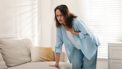 ചെറുതായിട്ട് നടക്കുമ്പോള്‍ പോലും കിതപ്പ്; അവ​ഗണിക്കരുത് ഈ രോഗലക്ഷണങ്ങൾ...