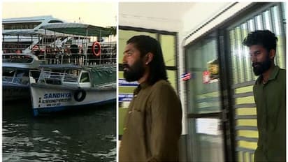 അനുമതി 13 പേർക്ക്, കയറ്റിയത് 40 ലധികം ആളുകളെ; കൊച്ചിയിൽ 2 ബോട്ടുകൾ പിടിയിൽ, 2 ജീവനക്കാർ അറസ്റ്റിൽ