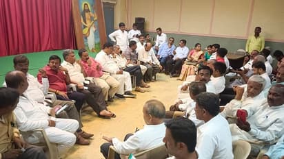 ಸಿಎಂ ಹುದ್ದೆ: ಡಿಕೆಶಿ ಪರ ಒಕ್ಕಲಿಗರು, ಸಿದ್ದು ಪರ ಕುರುಬರ ಲಾಬಿ