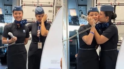 യാത്രക്കാര്ക്ക് കൗതുകമായി എയര് ഹോസ്റ്റസിന്റെ അനൗണ്സ്മെന്റ് ; വീഡിയോ...