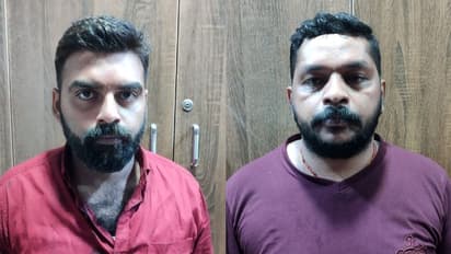 ഇന്നോവയിലെത്തി, പട്ടാപ്പകല് ബസ് തടഞ്ഞ് കൊടുവള്ളി സ്വദേശിയെ തട്ടിക്കൊണ്ടുപോയ സംഭവം: 2 പേര് കൂടി പിടിയില്