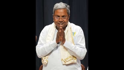 ಸಿಎಂ ಗಾದಿ ಆಕಾಂಕ್ಷಿ ಸಿದ್ದು ಮನೆಗೆ ಧರ್ಮಸ್ಥಳದಿಂದ ಪ್ರಸಾದ ರವಾನೆ