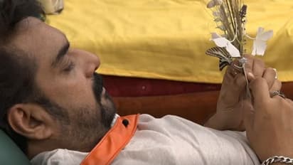 'ഈ അടഞ്ഞ ലോകത്ത് നിന്ന് രക്ഷപ്പെട്ടോളൂ', പൂമ്പാറ്റയോട് ഷിജു