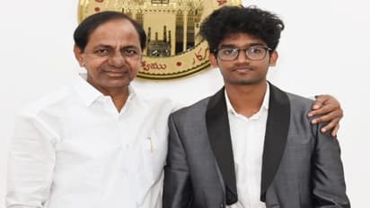 చెస్ గ్రాండ్ మాస్టర్ ప్రణీత్కు సీఎం కేసీఆర్ అభినందనలు.. రూ.2.5 కోట్ల సాయం ప్రకటన..