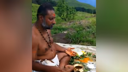 പൊന്നമ്പലമേട്ടിലെ പൂജ: രണ്ട് വനം വികസന കോർപ്പറേഷൻ ജീവനക്കാർ കസ്റ്റഡിയിൽ