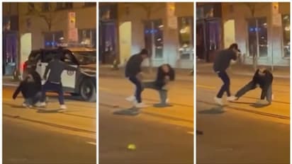 തമ്മില്‍ തല്ലുന്നതിനിടെ, വളര്‍ത്തു പാമ്പിനെ കൊണ്ട് എതിരാളിയെ തല്ലുന്ന തെരുവ് സംഘട്ടനത്തിന്‍റെ വീഡിയോ വൈറല്‍ !