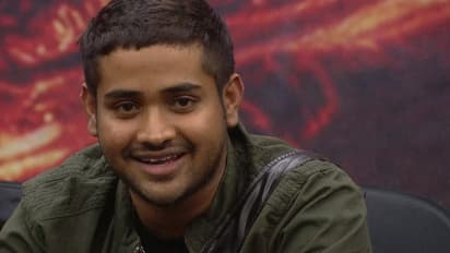 'മുഖംമൂടിയണിഞ്ഞാണോ നടക്കുന്നത്?', മാധ്യമപ്രവര്‍ത്തകന്റെ ചോദ്യത്തോട് പ്രതികരിച്ച് ജുനൈസ്