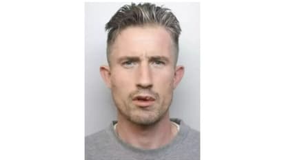 സ്ത്രീകളോട് പൊതുസ്ഥലത്ത് വച്ച് പ്രണയിക്കുന്നതിനെ കുറിച്ച് സംസാരിച്ച് പോകരുത്; പുരുഷന് കോടതി വിലക്ക് !