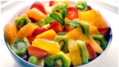 ദിവസവും പഴങ്ങൾ കഴിച്ചാൽ ലഭിക്കുന്ന ആരോ​ഗ്യ​ഗുണങ്ങളിതാ... 