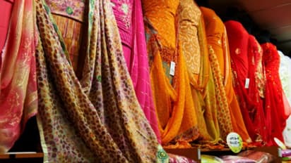 'ഭംഗി കണ്ട് വാങ്ങി, ഒറ്റ അലക്കിന് കളറിളകി'; ചുരിദാർ മാറ്റി നൽകിയില്ല, വിലയും നഷ്ടപരിഹാരവും നൽകാൻ വിധി