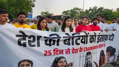 Wrestlers vs WFI chief: Tokyo Olympics gold-medalist Risako Kawai supports protesting Indian grapplers