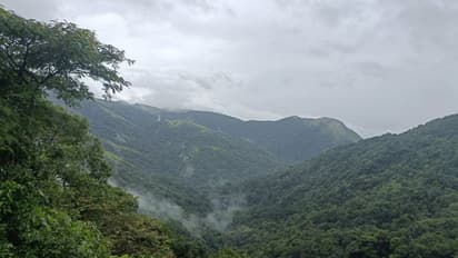 ನೋಡ ಬನ್ನಿ, ಹಚ್ಚ ಹಸಿರ ಪರಿಸರ, ಮನಸಿಗೆ ಮುದ ನೀಡುವ ಗಿರಿಧಾಮ