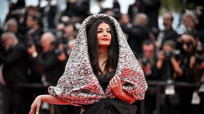 ಐಶ್ವರ್ಯಾ ಕಾಸ್ಟ್ಯೂಮ್ ಸಹಾಯಕರಿಗೆ 'ಗುಲಾಮರು' ಎಂದು ಅಗ್ನಿಹೋತ್ರಿ ಕಿಡಿ; ನಿರ್ದೇಶಕರ ವಿರುದ್ಧ ಫ್ಯಾನ್ಸ್ ಗರಂ 