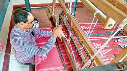  స్థానిక హస్తకళాకారులు, చేనేత కార్మికుల ఉత్పాదనలకు ఆన్‌లైన్ లో భారీ డిమాండ్