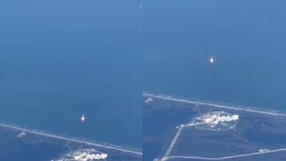 ವಿಮಾನದಿಂದ ರಾಕೆಟ್ ಲಾಂಚ್ ದೃಶ್ಯ ಸೆರೆ ಹಿಡಿದ ಪ್ರಯಾಣಿಕ, ಸಂಚಲನ ಸೃಷ್ಟಿಸಿದ ವಿಡಿಯೋ!