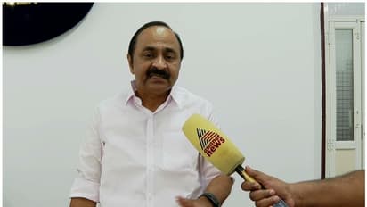 പണമുള്ളവരെ അടുത്ത് ഇരുത്തുന്നതാണോ കമ്മ്യൂണിസ്റ്റ് രീതി; ലോക കേരളസഭ സമ്മേളനത്തിലെ പിരിവ് നാണക്കേടെന്ന് സതീശന്‍