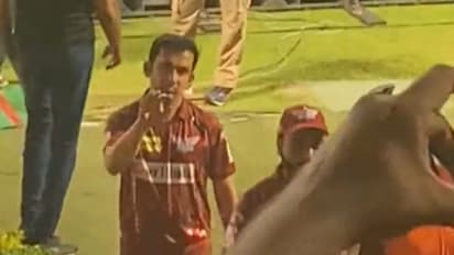 മുഖത്തുനോക്കി കോലി ചാന്റ് വിളിച്ച് ഈഡനിലെ ആരാധകര്; നാഗിന് ഡാന്സ് മുദ്രയുമായി പ്രതികരിച്ച് ഗംഭീര്-വീഡിയോ