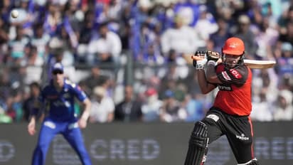 വരവറിയിച്ച് വിവ്രാന്ത് ശര്മ്മ, അരങ്ങേറ്റത്തില് ഫിഫ്റ്റി; 15 വര്ഷം പഴക്കമുള്ള റെക്കോര്ഡ് തകര്ന്നു