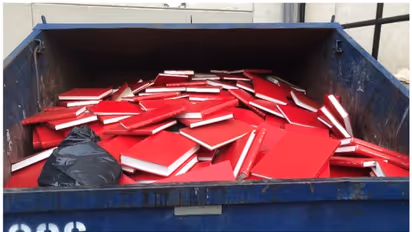 പിഎച്ച്ഡി തിസീസുകള്‍ ചവറ്റ് കൊട്ടയില്‍; പ്രതിഷേധവുമായി നെറ്റിസണ്‍സ് 