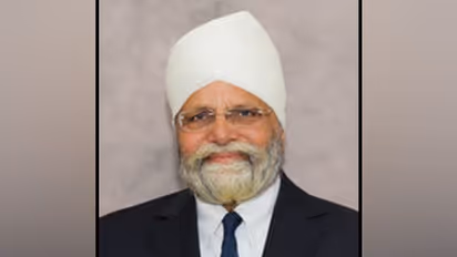 Jaswant Singh Birdi becomes 1st Indian-origin turban-wearing Lord Mayor of UK's Coventry