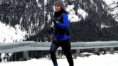 ఐదోసారి గిన్నిస్ రికార్డుపై కన్నేసిన సూఫియా సూఫీ.. 100 గంటల్లో మనాలీ నుంచి లేహ్కు పరుగు