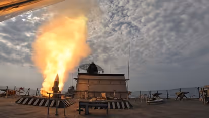 MRSAM missile fired from INS Mormugao takes out supersonic target (WATCH)