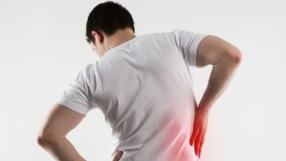 വയറിലെ മുഴ, മൂത്രത്തില്‍ രക്തം കാണുക; ഈ  ലക്ഷണങ്ങള്‍ ആദ്യ സൂചനയാകാം...