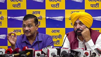 CM Kejriwal meets Uddhav Thackeray, seeks support for fight against Centre's ordinance on control of services