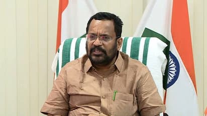 'ഐഎഎസ് ഉദ്യോഗസ്ഥരെ ഇങ്ങനെ അഴിച്ചുവിടാനുദ്ദേശിക്കുന്നില്ല', മുഖ്യമന്ത്രി കർശന തീരുമാനമെടുക്കുമെന്ന് കെ രാജൻ 