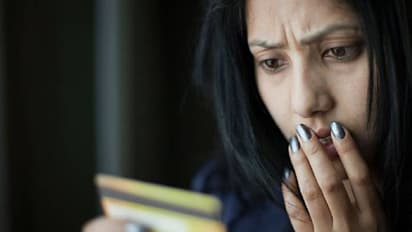 മകൾ ഫോണെടുത്തു, അമ്മയ്ക്ക് നഷ്ടപ്പെട്ടത് 250000 -ത്തിലധികം രൂപ!