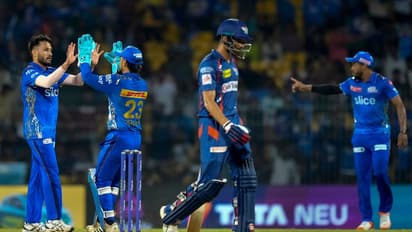 മധ്‍വാളിന് അഞ്ച് റണ്ണിന് 5 വിക്കറ്റ്! ലഖ്‌നൗ പുറത്ത്; മുംബൈ ഇന്ത്യന്‍സ് ക്വാളിഫയറില്‍