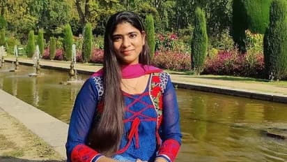 அப்போ அக்கா ஐ.ஏ.எஸ்; இப்போ தங்கையும் ஐ.ஏ.எஸ்... விவசாயி மகள்கள் சாதனை!!