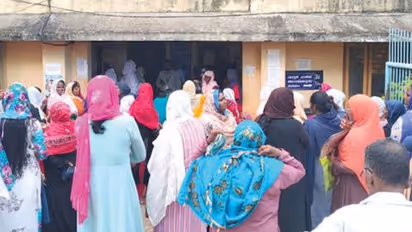 വർഷങ്ങളായി കുടിവെള്ള ക്ഷാമം, ആരും തിരിഞ്ഞുനോക്കിയില്ല, ഒടുവിൽ തീരുമാനിച്ചിറങ്ങി നാട്ടുകാർ!