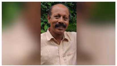 ഫോൺ സ്വിച്ച് ഓഫ്, എടിഎമ്മിൽ നിന്നും പണം പിൻവലിച്ച സന്ദേശങ്ങൾ മകന്റെ ഫോണിൽ; കോഴിക്കോട്ടേക്ക് പോയത് 18ന്