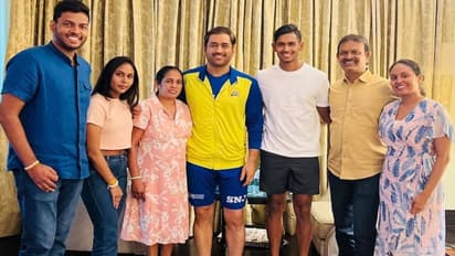 பத்திரனா பற்றி தோனி என்ன சொன்னார்? பெருமிதமாக பகிர்ந்த பத்திரனா சகோதரி!