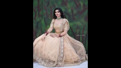 జబర్థస్త్ వర్ష మంచి మనసు.. వాచ్ మెన్  కుటుంబాన్ని ఆదుకున్న బ్యూటీ.. 