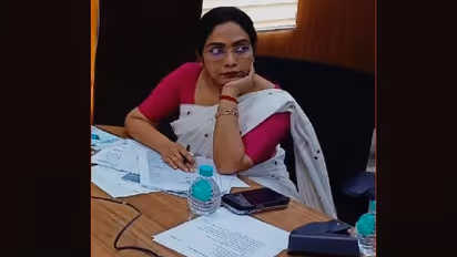 ಮಹಿಳಾ ಕೆಎಎಸ್ ಅಧಿಕಾರಿ ಮೇಲೆ ಬಾನಮತಿ; ಹಣಕ್ಕಾಗಿ ಸಹೋದರನಿಂದ್ಲೇ ಜೀವ ಬೆದರಿಕೆ!  