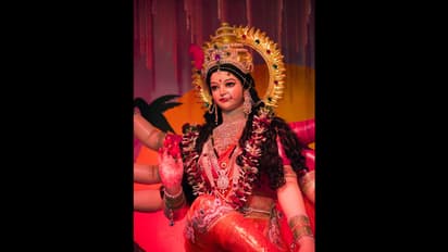  Spiritual: వాడిన పూలతో పూజ చేస్తున్నారా.. అయితే మహా పాపాన్ని మూట కట్టుకున్నట్టే?