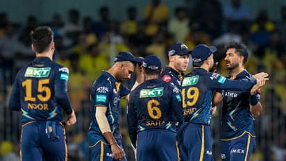 മുംബൈയുടെ മോഹമരിഞ്ഞ് മോഹിത്, 5 വിക്കറ്റ്! ഐപിഎല്ലില് ചെന്നൈ-ഗുജറാത്ത് ഫൈനല്