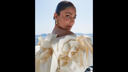 ಮೊದಲ ಬಾರಿಗೆ 'ಕಾನ್' ರೆಡ್ ಕಾರ್ಪೆಟ್ ಮೇಲೆ ಅನುಷ್ಕಾ ಶರ್ಮಾ: ವಿರಾಟ್ ಕೊಹ್ಲಿ ರಿಯಾಕ್ಷನ್ ಹೀಗಿತ್ತು