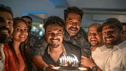 150 കോടി ക്ലബ്ബിലേക്ക് മോളിവുഡ്! റെക്കോര്‍ഡ് നേട്ടത്തില്‍ '2018'