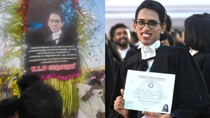 മുന്നിയൂര് കളിയാട്ട മഹോത്സവത്തില് കേരളത്തിലെ ആദ്യ ട്രാൻസ്ജെൻഡര് അഭിഭാഷകയ്ക്ക് ആദരം